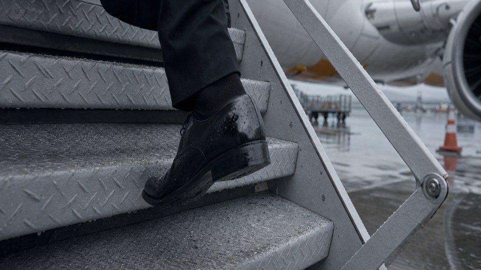 Coinbase and other crypto-linked stocks rise in premarket trading